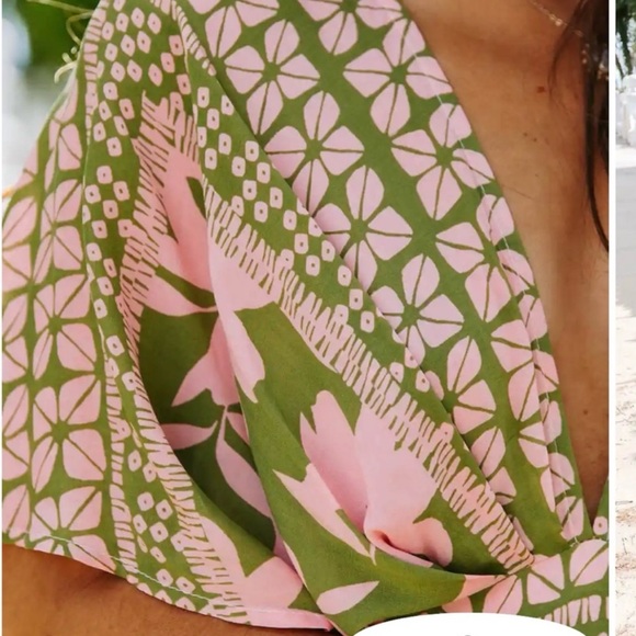 Vici Pink and Green Wrap Maxi Dress with Flutter Sleeves - Picture 5 of 5